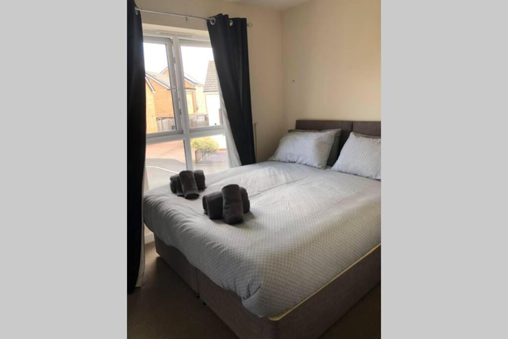 Dudley House **Staycation & Contractors** Sleeps 7 Tipton Zewnętrze zdjęcie
